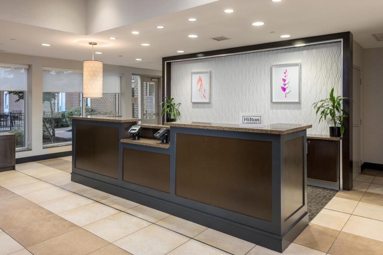 Hilton Garden Inn Silver Spring White Oak Exterior foto