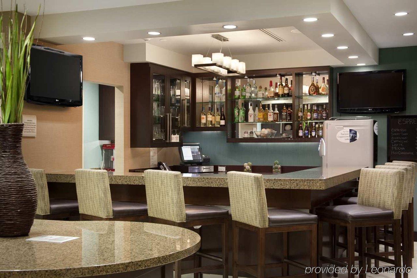 Hilton Garden Inn Silver Spring White Oak Exterior foto