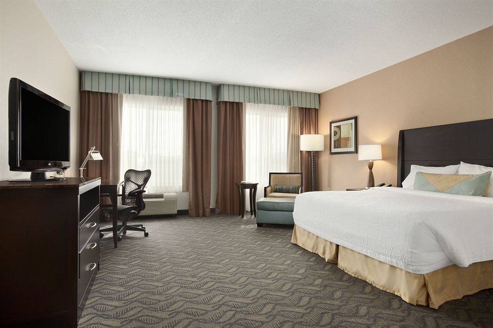 Hilton Garden Inn Silver Spring White Oak Exterior foto
